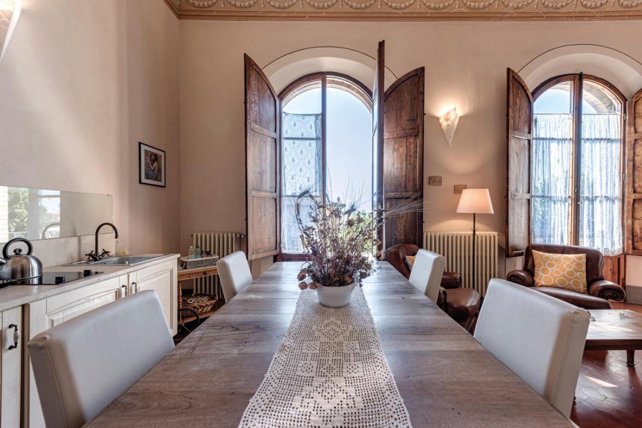 Appartamenti Villa Mascagni ヴォルテッラ エクステリア 写真