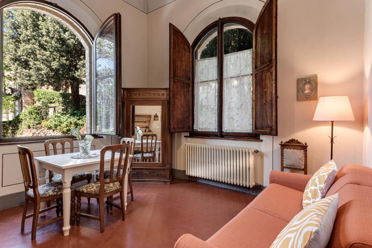 Appartamenti Villa Mascagni ヴォルテッラ エクステリア 写真