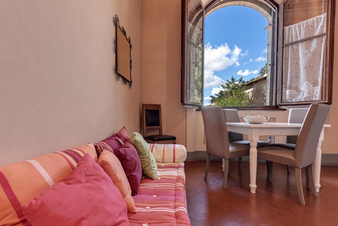 Appartamenti Villa Mascagni ヴォルテッラ エクステリア 写真